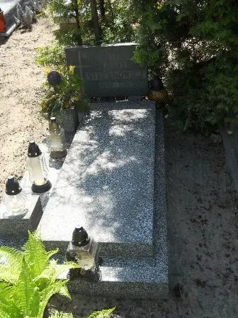 Zdjęcie grobu Krzyżowy/75a