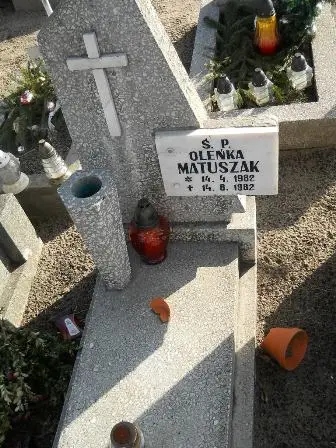 Zdjęcie grobu 6/692