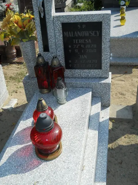 Zdjęcie grobu 14/27629