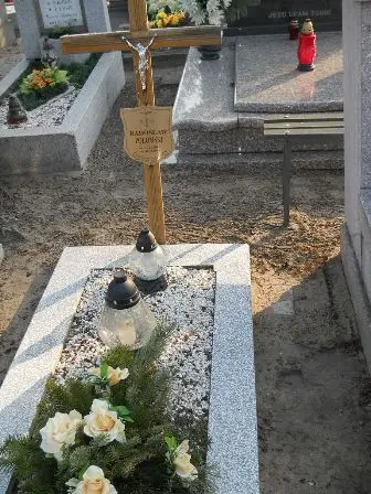 Zdjęcie grobu 2/337,338