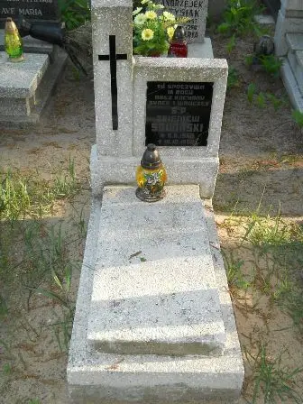 Zdjęcie grobu 7b/13