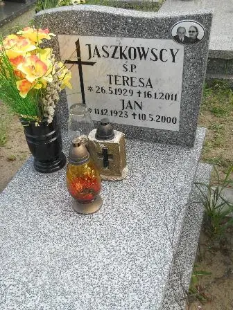 Zdjęcie grobu 23/100