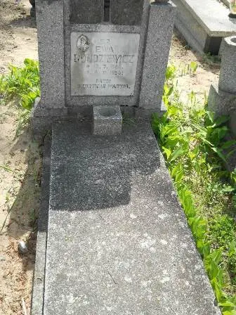 Zdjęcie grobu 28/371