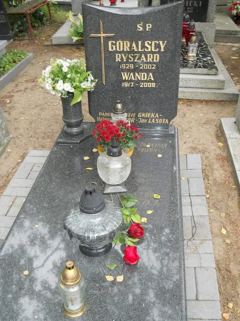 Zdjęcie grobu 16/26100