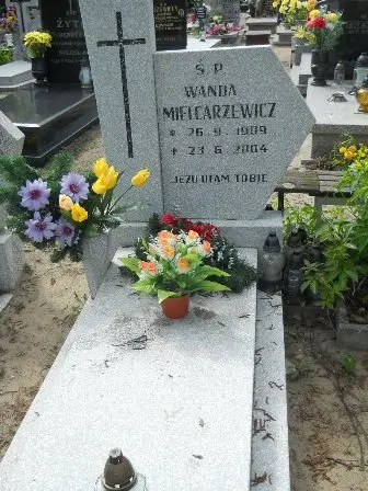 Zdjęcie grobu E/136