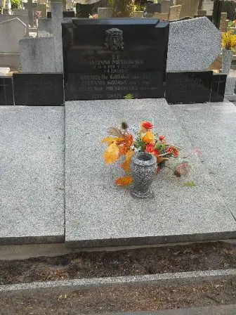 Zdjęcie grobu G/27,28,29