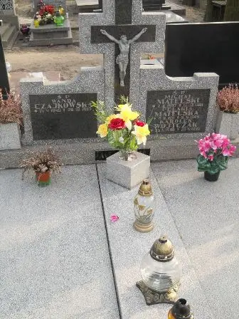 Zdjęcie grobu 10/119,120