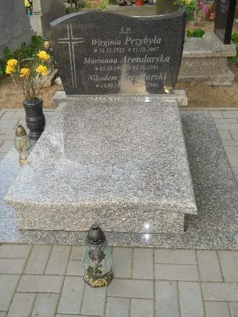 Zdjęcie grobu 33/100