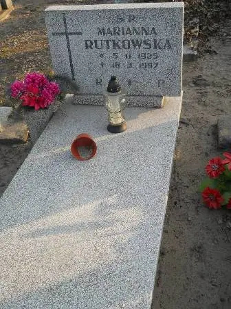 Zdjęcie grobu 4/184