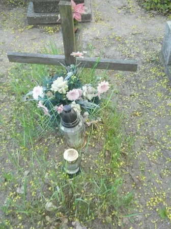 Zdjęcie grobu 7b/100