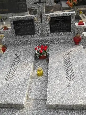 Zdjęcie grobu 15/100