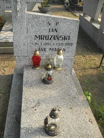 Zdjęcie grobu 37/56