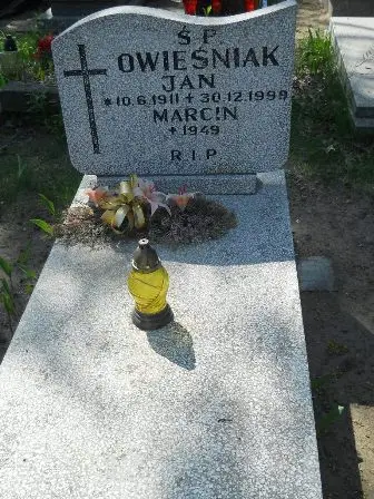 Zdjęcie grobu 11/121