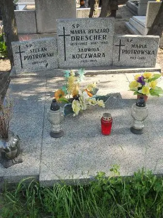 Zdjęcie grobu E/57,58