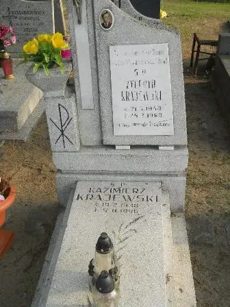 Zdjęcie grobu 37/23
