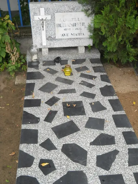 Zdjęcie grobu 14/26005