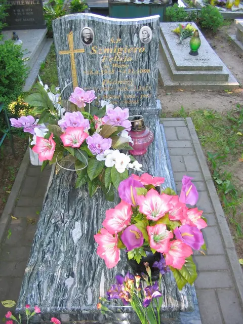 Zdjęcie grobu 18/28303