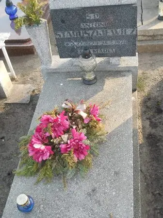 Zdjęcie grobu 2/389