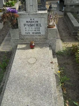 Zdjęcie grobu 9/100