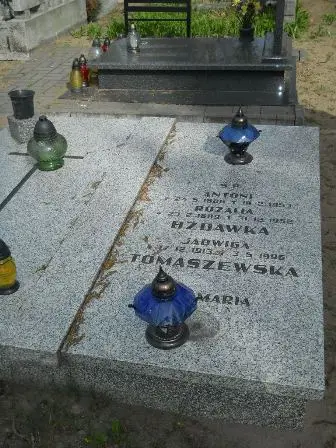 Zdjęcie grobu I-b/9,10