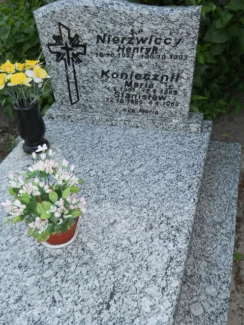 Zdjęcie grobu 13/12211