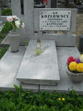 Zdjęcie grobu F/252, 253