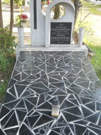 Zdjęcie grobu 20/84