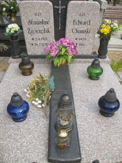 Zdjęcie grobu 8/10753