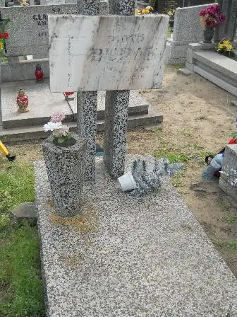 Zdjęcie grobu 44/56