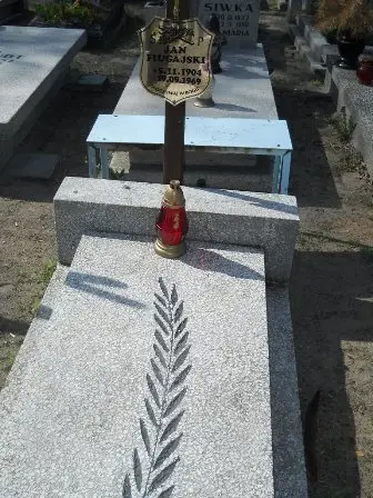 Zdjęcie grobu 24/296