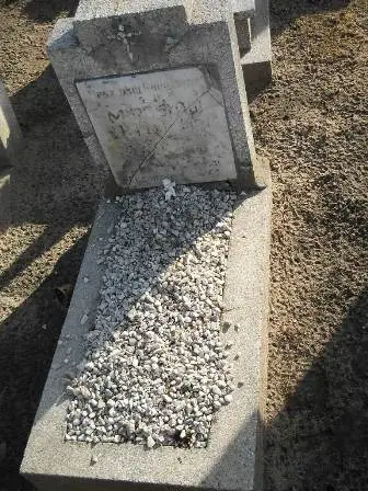 Zdjęcie grobu 100/100