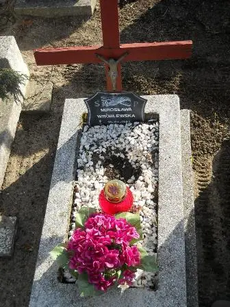 Zdjęcie grobu 100/100