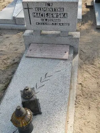 Zdjęcie grobu 3/31