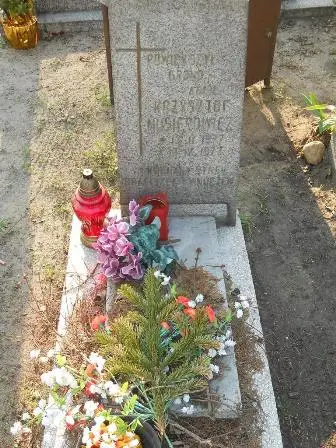 Zdjęcie grobu 9/99