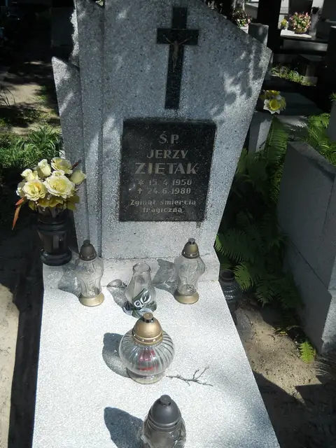 Zdjęcie grobu 6/24220