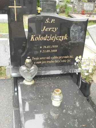 Zdjęcie grobu 21/100