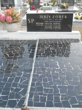 Zdjęcie grobu 4/100