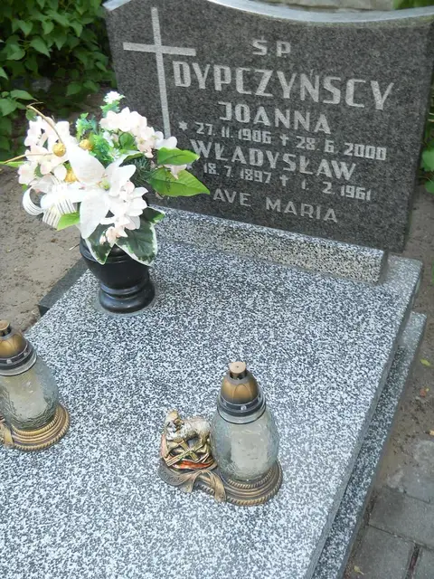 Zdjęcie grobu 13/12197