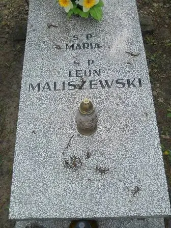 Zdjęcie grobu 32/17