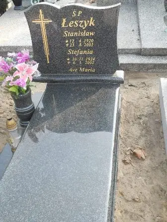 Zdjęcie grobu 2/216