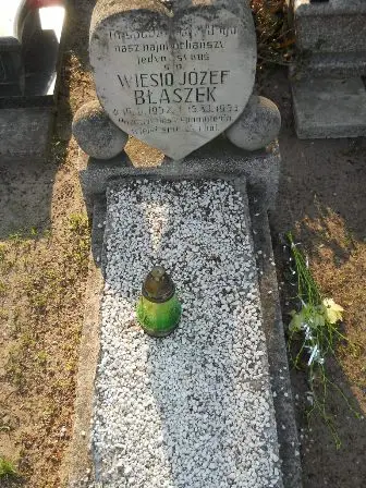 Zdjęcie grobu 9/100