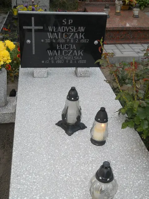 Zdjęcie grobu 14/27945
