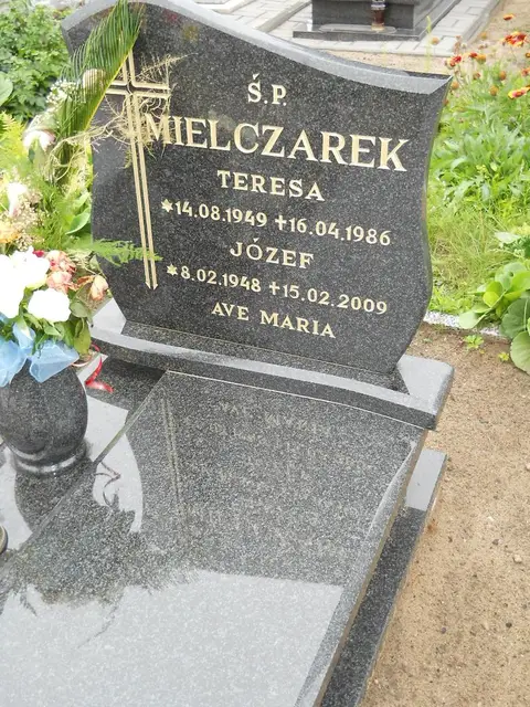 Zdjęcie grobu 24/23385