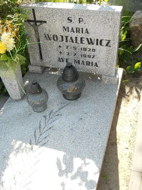 Zdjęcie grobu 7/11979
