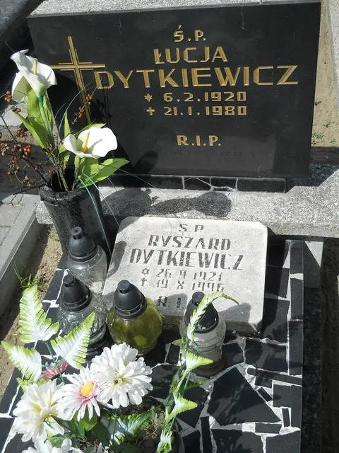 Zdjęcie grobu 7/11400