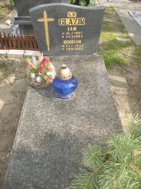 Zdjęcie grobu 7/11864