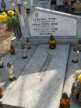 Zdjęcie grobu 6/26,27,28