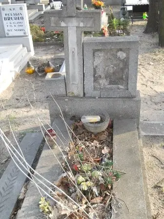 Zdjęcie grobu 10/93