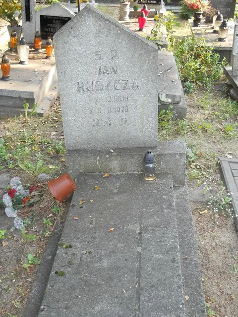 Zdjęcie grobu 15/26692