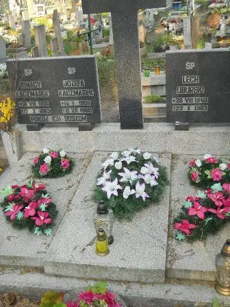 Zdjęcie grobu M/28,28a,29